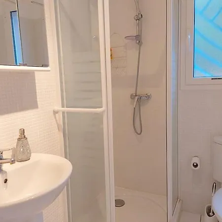 Apartment Du Palais -classe 4 Etoiles - Axelle Loc'appart Mandelieu-la-Napoule